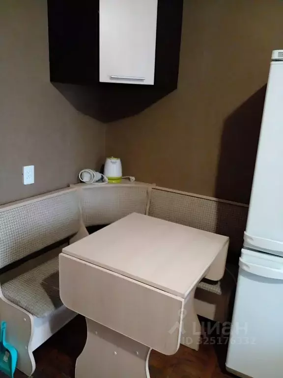 Комната Белгородская область, Белгород ул. Щорса, 22 (12.4 м) - Фото 2