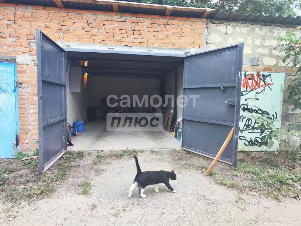Гараж в Краснодарский край, Горячий Ключ ул. Ленина (18 м) - Фото 1