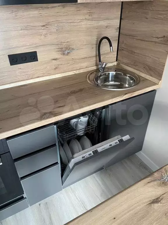 Квартира-студия, 30 м, 4/9 эт. - Фото 1