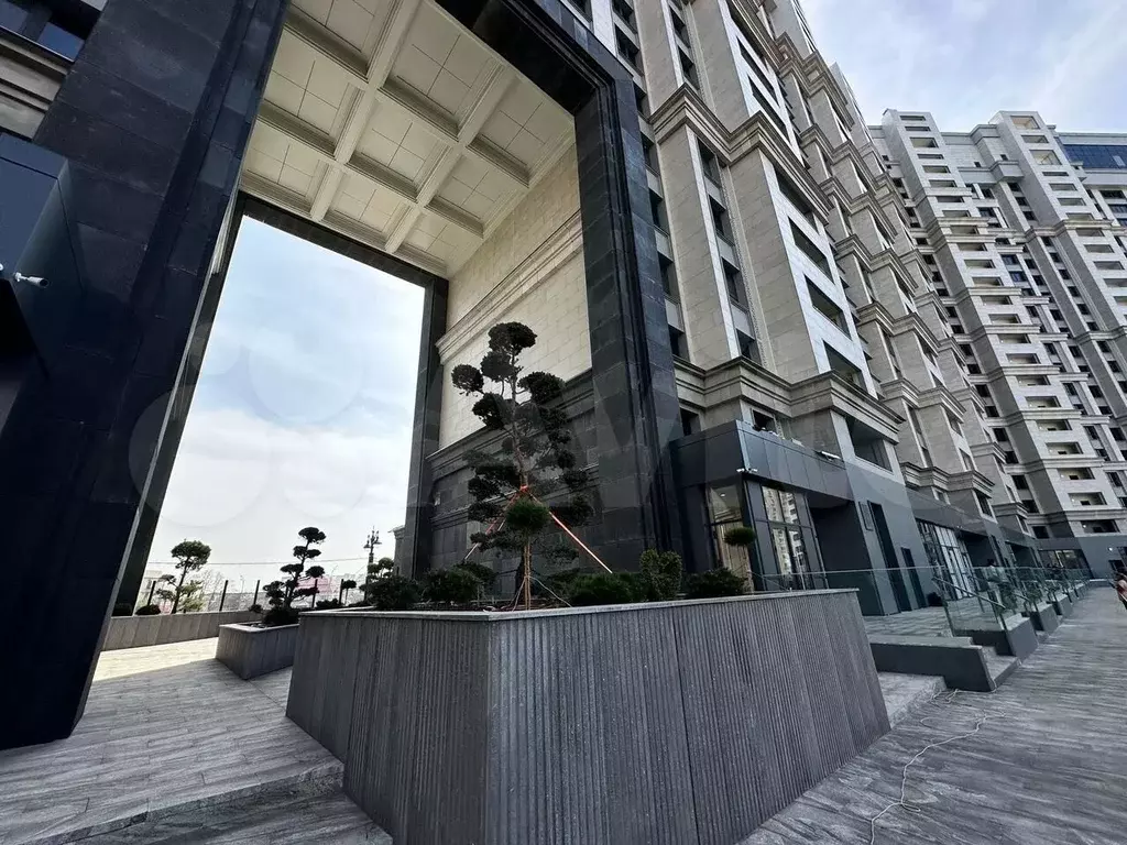 3-к. квартира, 80 м, 8/25 эт. - Фото 1