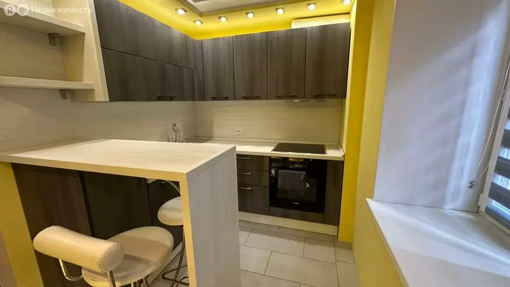 2-комнатная квартира: Тюмень, улица Пермякова, 62 (47.1 м) - Фото 0