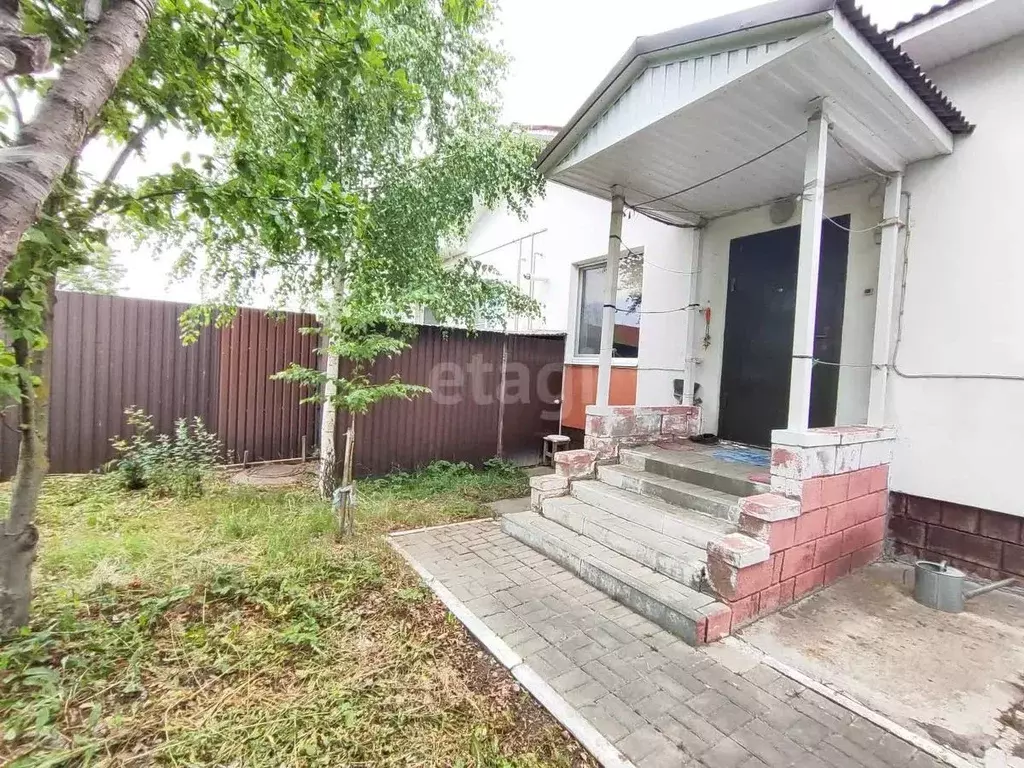 Дом в Белгородская область, Белгород ул. Семена Чайкина, 2А (37 м) - Фото 1