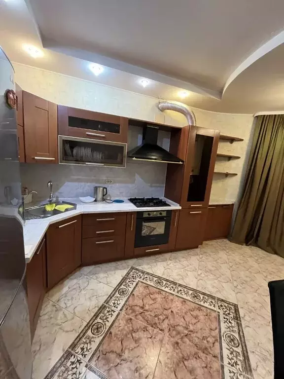 2-к кв. Астраханская область, Астрахань ул. Ахшарумова, 3 (73.0 м) - Фото 2