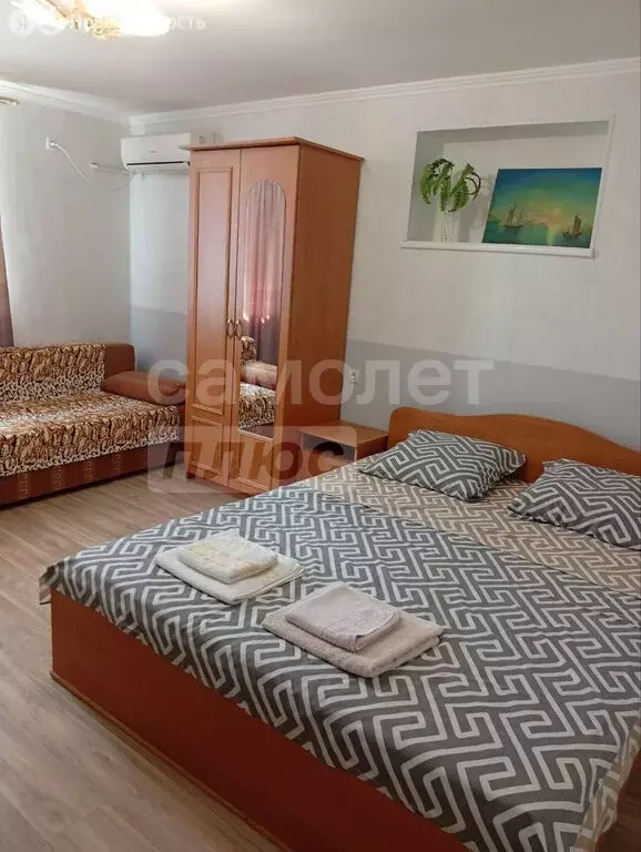 Дом в Судак, Ореховый бульвар, 30 (350 м) - Фото 1