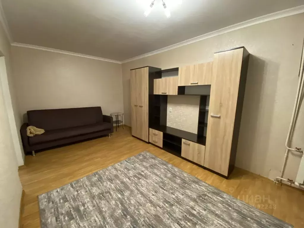 1-к кв. Московская область, Наро-Фоминск ул. Луговая, 5 (37.0 м) - Фото 1