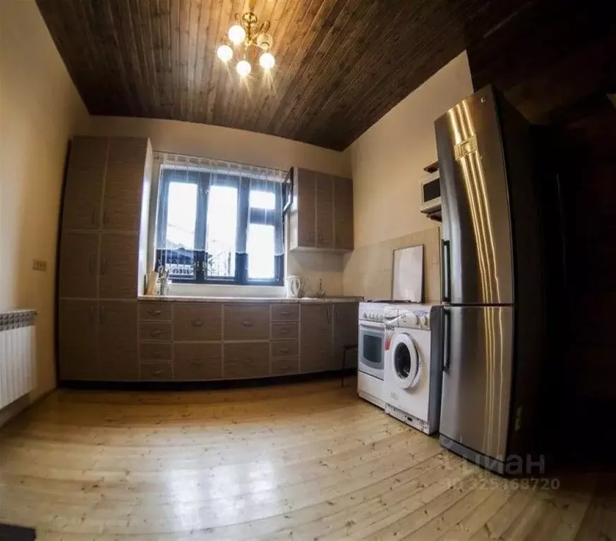 Дом в Самарская область, Новокуйбышевск Железнодорожная ул., 9 (160 м) - Фото 1