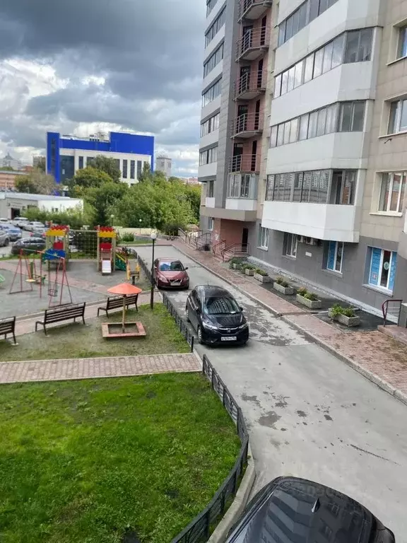 1-к кв. Новосибирская область, Новосибирск ул. Орджоникидзе, 47 (60.0 ... - Фото 0