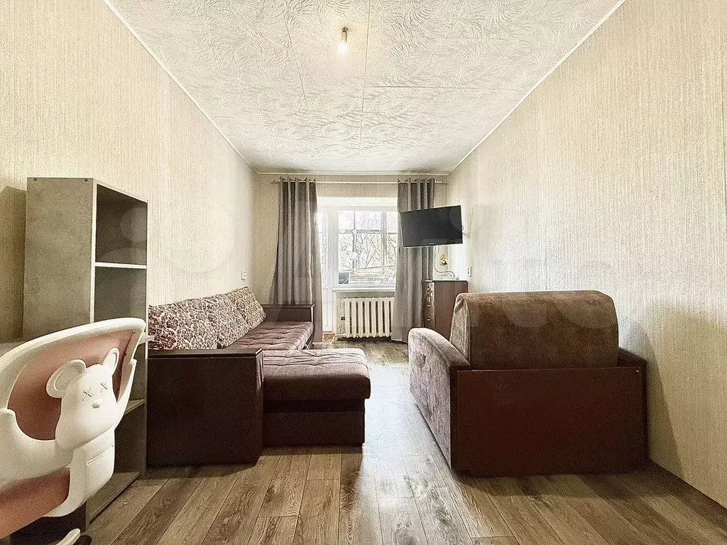 1-к. квартира, 30,6 м, 4/4 эт. - Фото 0