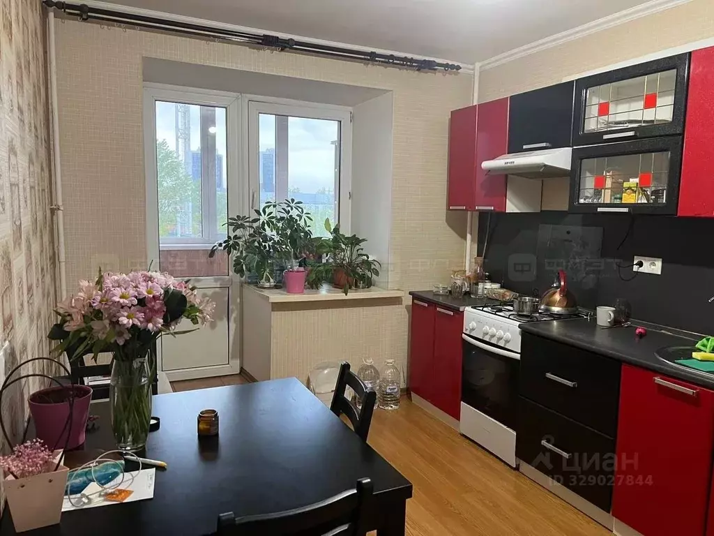 1-к кв. Татарстан, Казань ул. Космонавтов, 6А (43.0 м) - Фото 1
