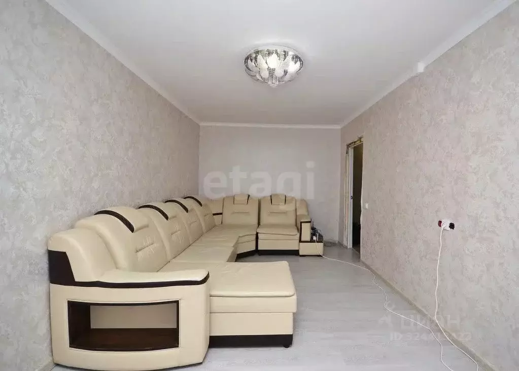 3-к кв. Саха (Якутия), Якутск ул. Бестужева-Марлинского, 22 (61.2 м) - Фото 1