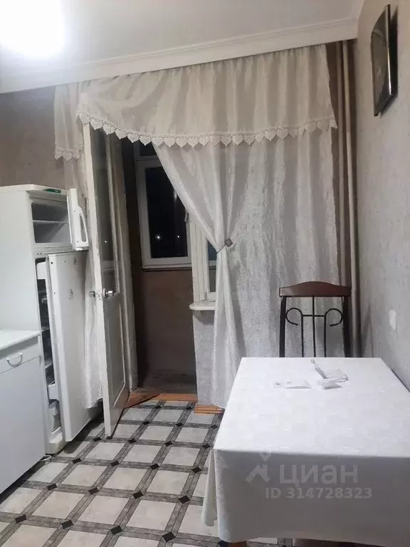 1-к кв. Северная Осетия, Владикавказ просп. Доватора, 15к1 (35.0 м) - Фото 0