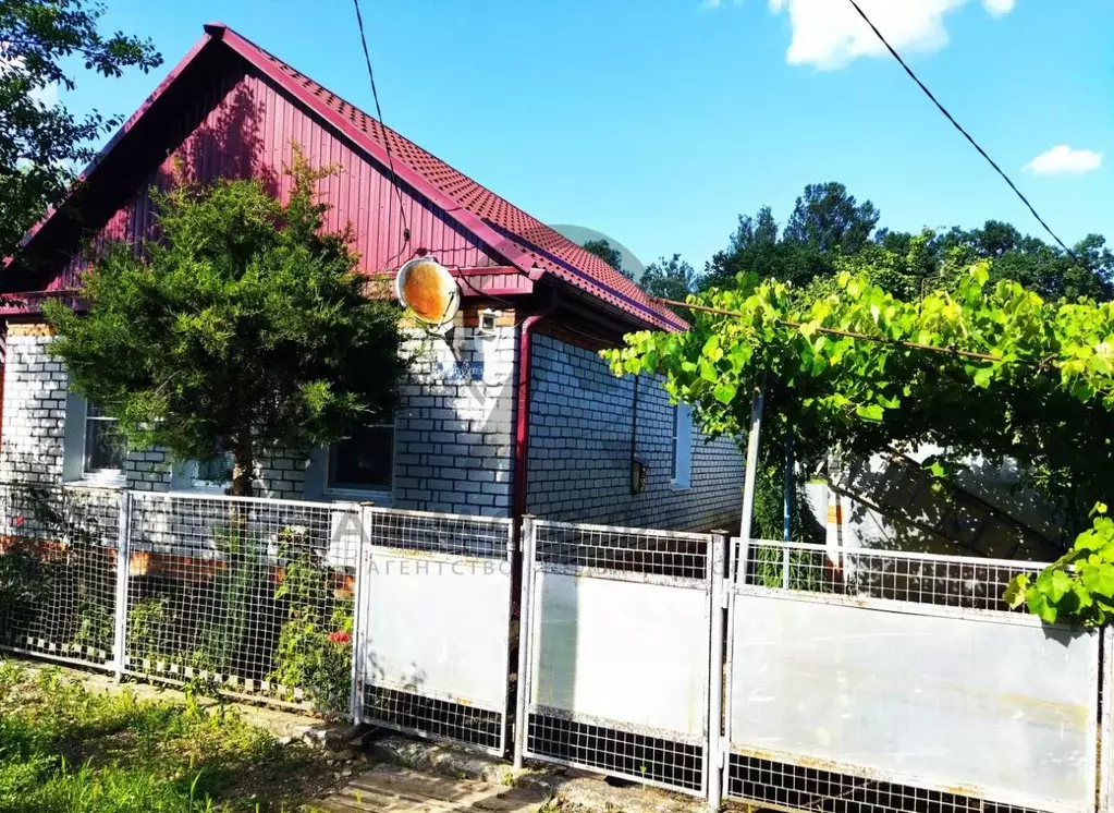 Дом в Краснодарский край, Хадыженск Апшеронский район, Рыбный пер. (73 ... - Фото 1