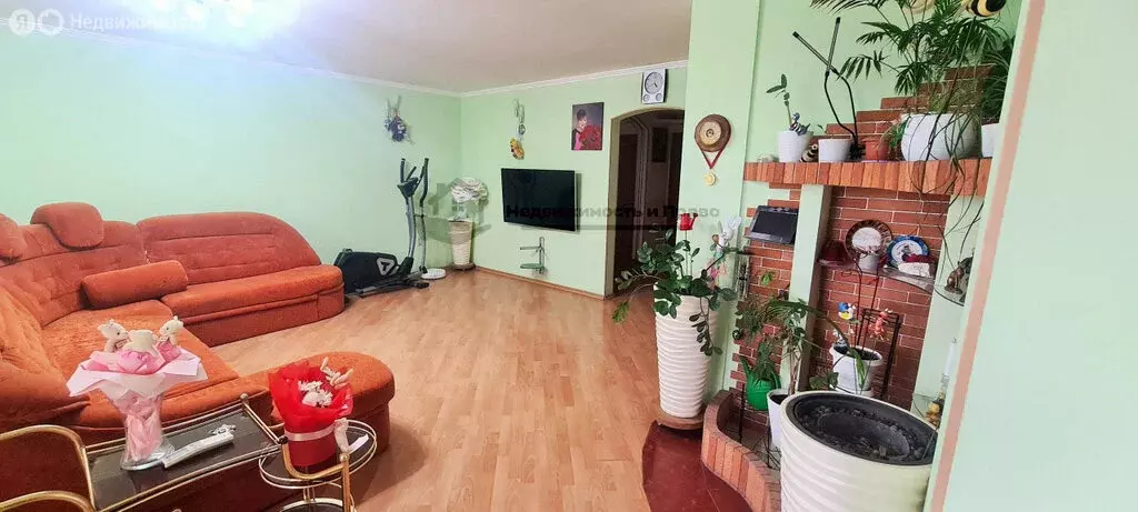 3-комнатная квартира: Магнитогорск, улица Завенягина, 6 (82.4 м) - Фото 1