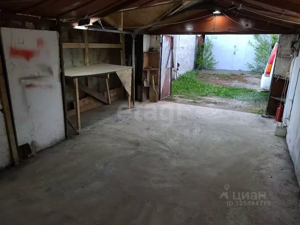 Гараж в Санкт-Петербург Лабораторный просп., 29 (24 м) - Фото 2