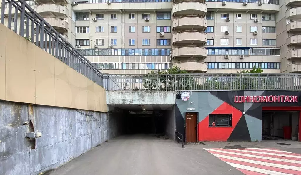 Машиноместо - Фото 0