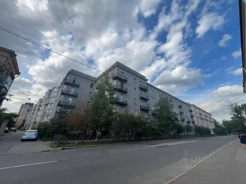 3-к кв. Санкт-Петербург просп. Елизарова, 1 (79.9 м) - Фото 1