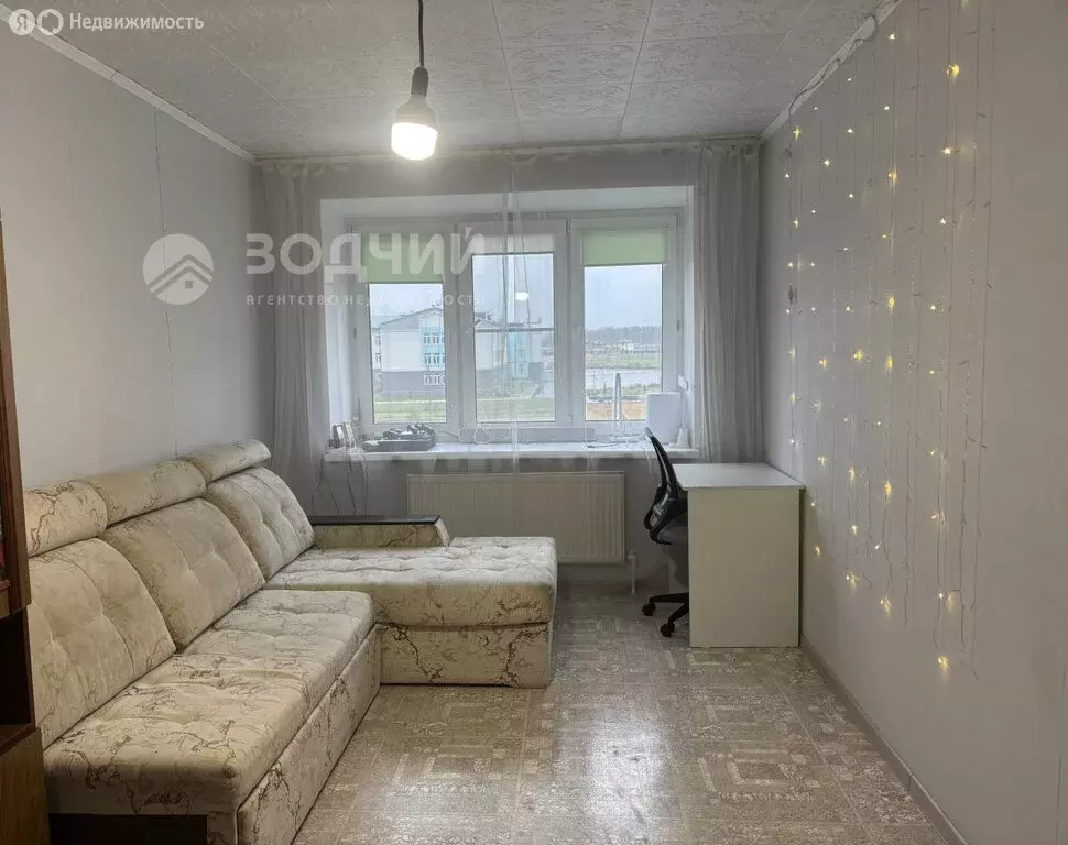 1-комнатная квартира: Цивильск, улица Строителей, 1/6 (36 м) - Фото 1