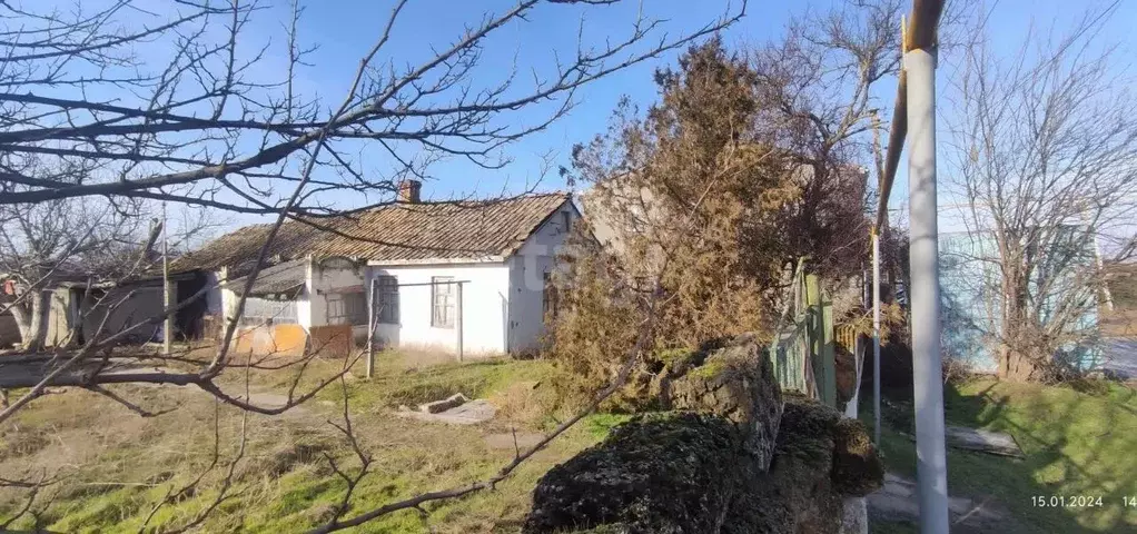 Дом в Крым, Сакский район, Ореховское с/пос, с. Михайловка  (61 м) - Фото 0