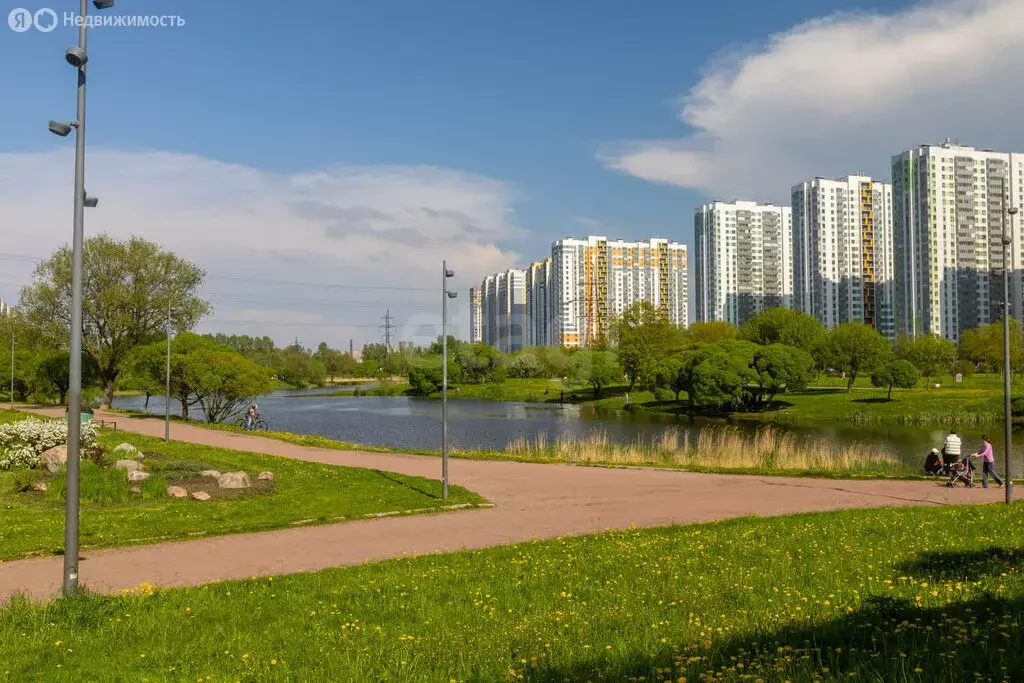 2-комнатная квартира: Санкт-Петербург, Бухарестская улица, 96 (63.4 м) - Фото 0