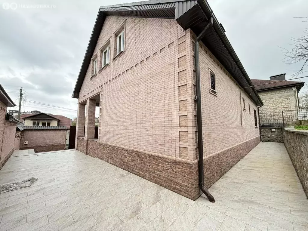 Дом в Нальчик, Убыхская улица (300 м) - Фото 1