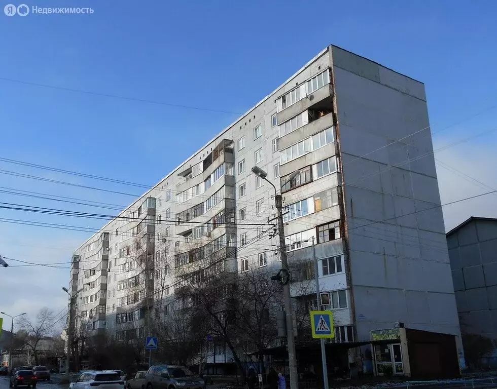 3-комнатная квартира: Омск, проспект Комарова, 27/5 (63 м) - Фото 2