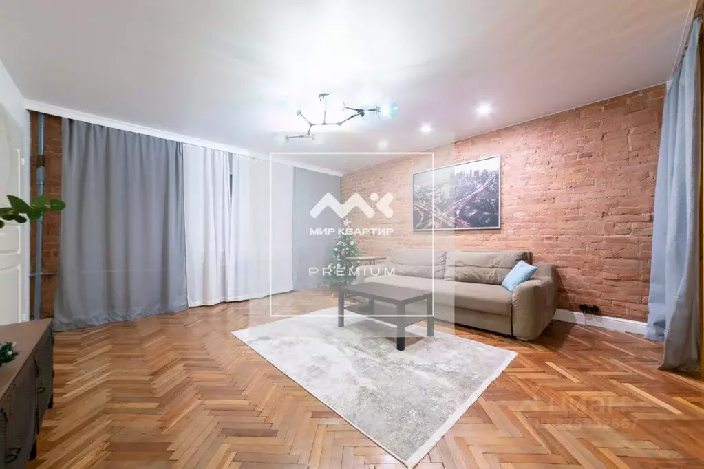 1-к кв. Санкт-Петербург наб. Реки Мойки, 91 (57.0 м) - Фото 1