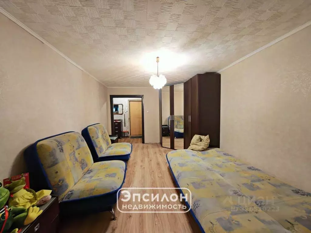 1-к кв. Курская область, Курск просп. Хрущева, 1 (40.5 м) - Фото 2