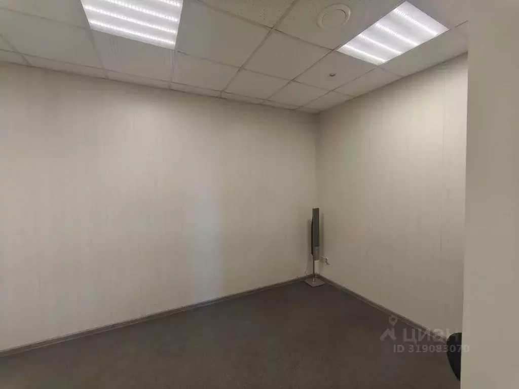 Офис в Челябинская область, Челябинск ул. Молодогвардейцев, 60В (12 м) - Фото 2