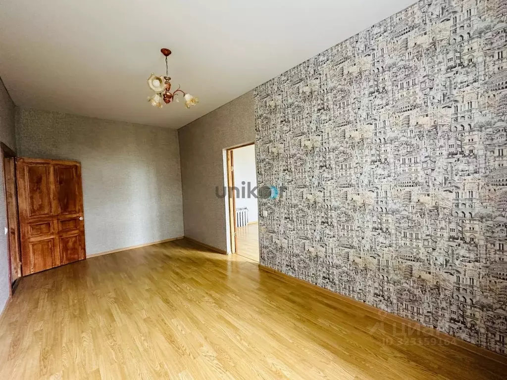 2-к кв. Башкортостан, Иглинский сельсовет, с. Иглино ул. Строителей, ... - Фото 0