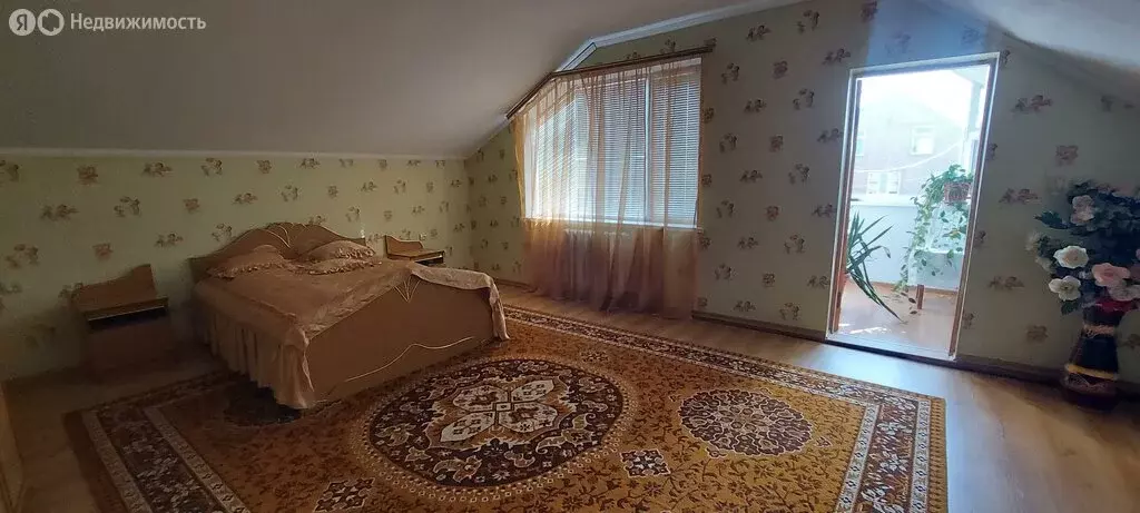 Дом в Курганинск, Каштановая улица (300 м) - Фото 1