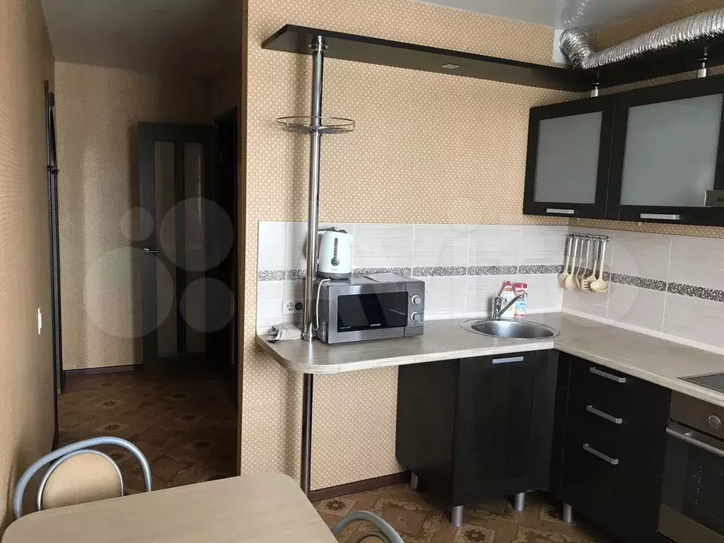 1-к. квартира, 33 м, 8/10 эт. - Фото 0