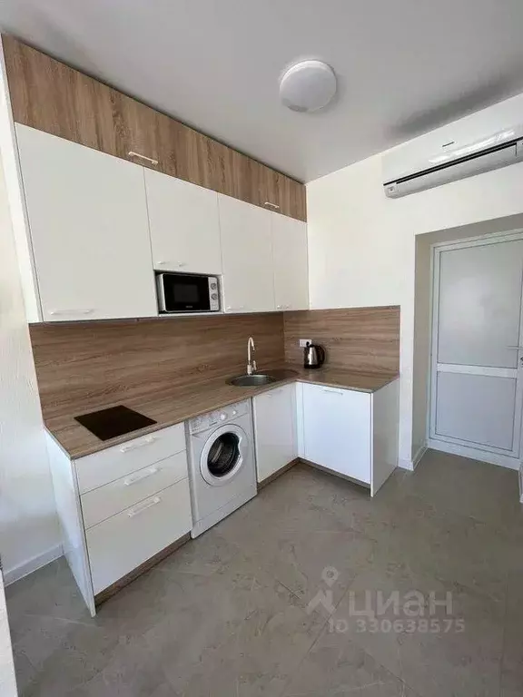 2-к кв. Крым, Евпатория городской округ, Заозерное пгт ул. Аллея ... - Фото 1