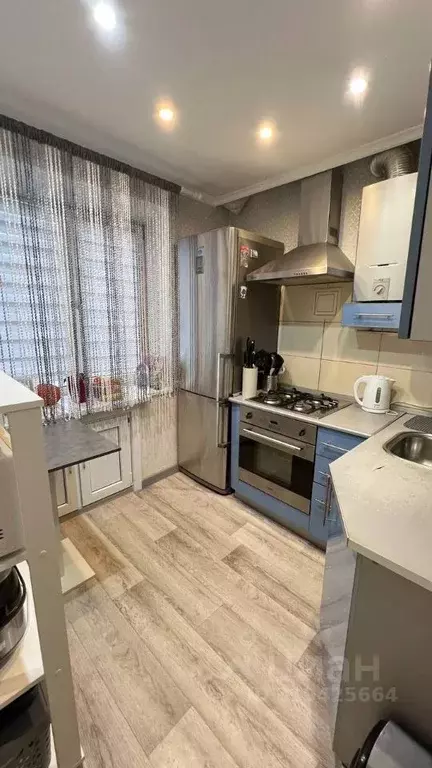 3-к кв. Оренбургская область, Оренбург Восточная ул., 86 (50.4 м) - Фото 0
