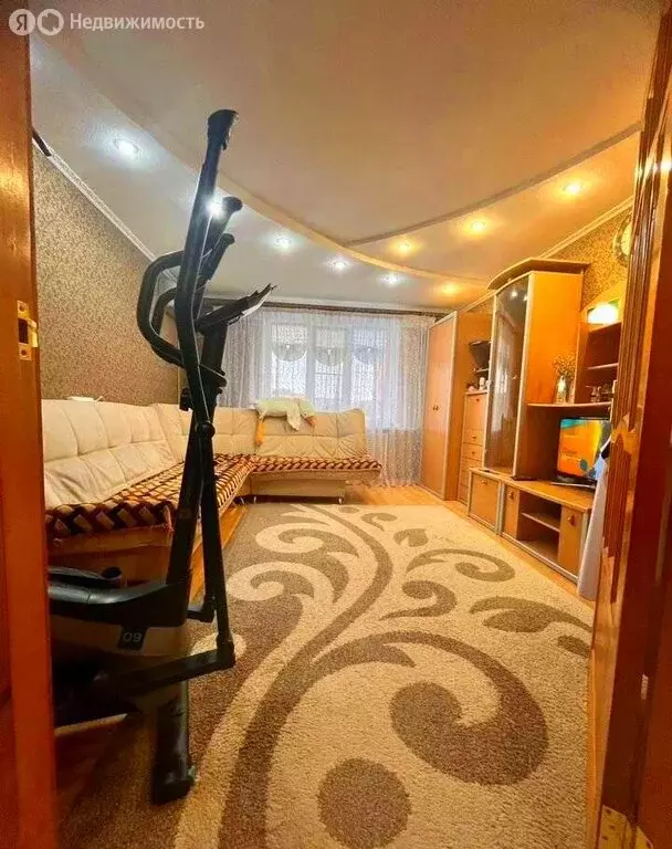 2-комнатная квартира: Усть-Лабинск, улица Агаркова, 71 (53.7 м) - Фото 1
