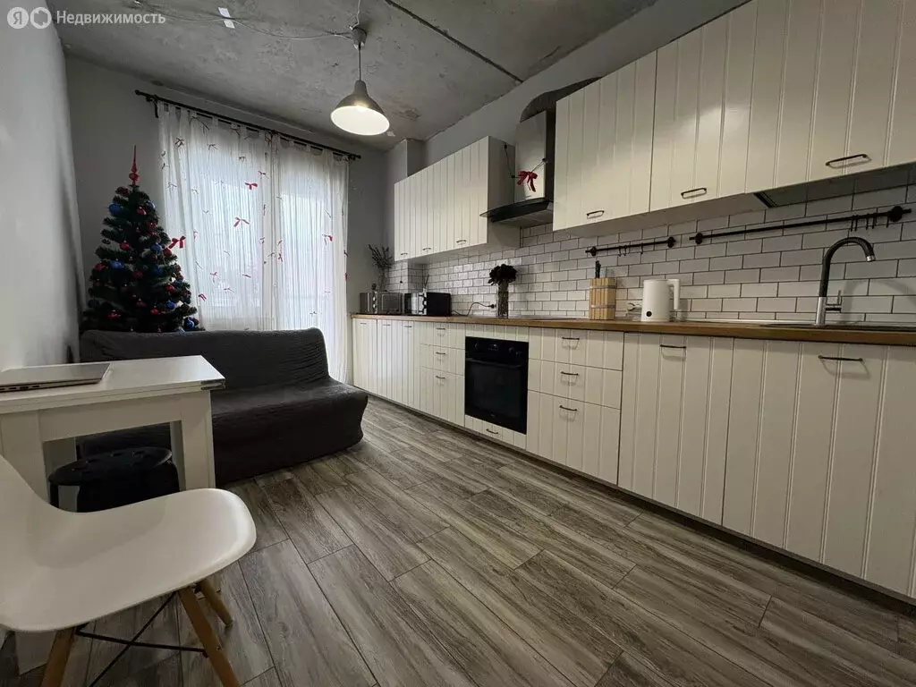 2-комнатная квартира: Тверь, улица Склизкова, 108 (72 м) - Фото 1