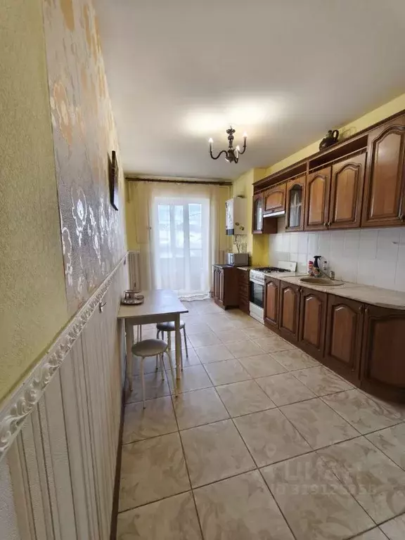 2-к кв. Волгоградская область, Волгоград ул. Солнечникова, 9 (56.2 м) - Фото 0