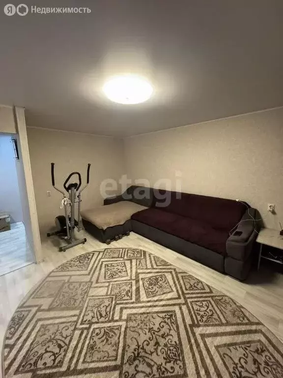 3-комнатная квартира: Нефтекамск, Социалистическая улица, 66 (68 м) - Фото 1