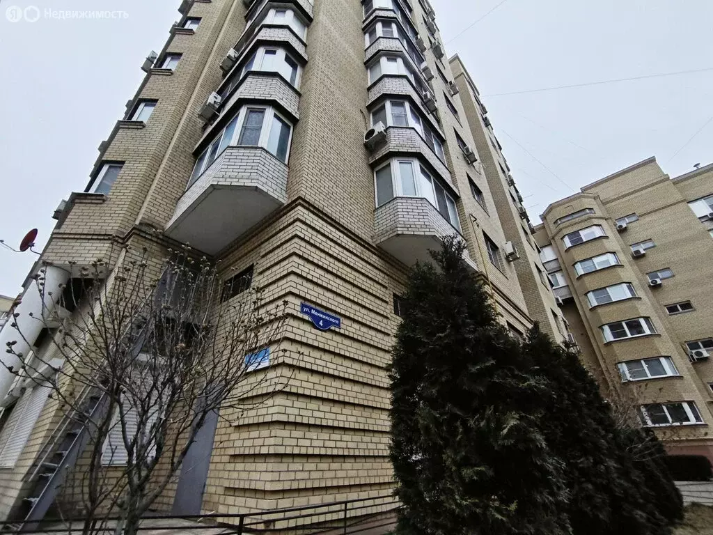 1-комнатная квартира: Астрахань, улица Менжинского, 4 (60 м) - Фото 2