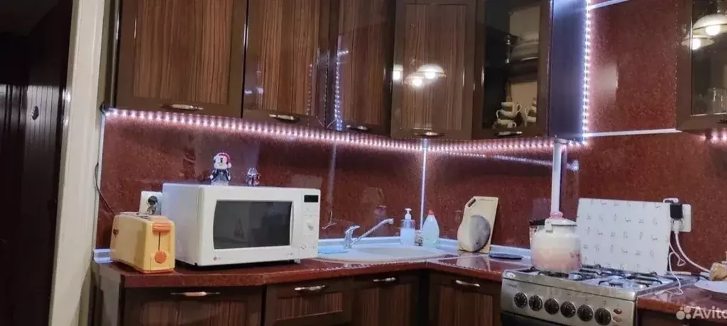 3-к кв. Астраханская область, Астрахань пл. Шаумяна, 5 (80.6 м) - Фото 2