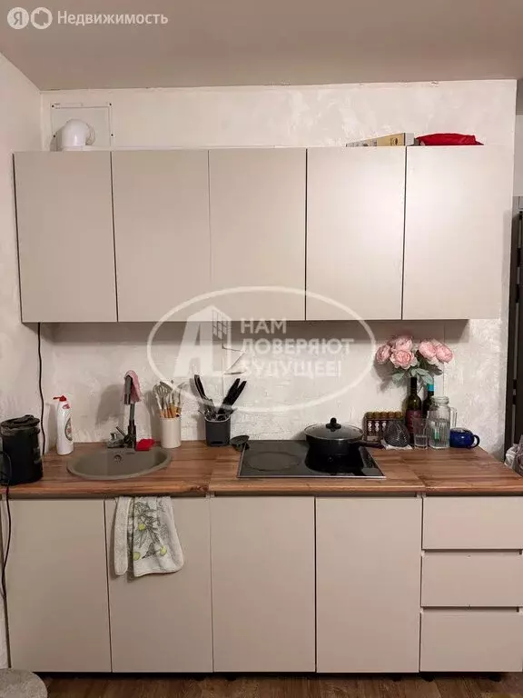 Квартира-студия: Ижевск, улица Е.М. Кунгурцева, 31 (28.3 м) - Фото 1