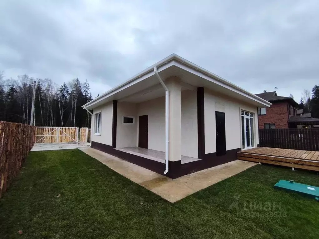 Дом в Московская область, Серпухов городской округ, пос. Оболенск  (73 ... - Фото 1