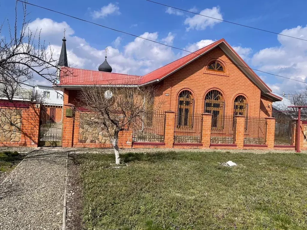 Дом в Краснодарский край, Мостовской пгт ул. Энгельса, 38 (147 м) - Фото 1