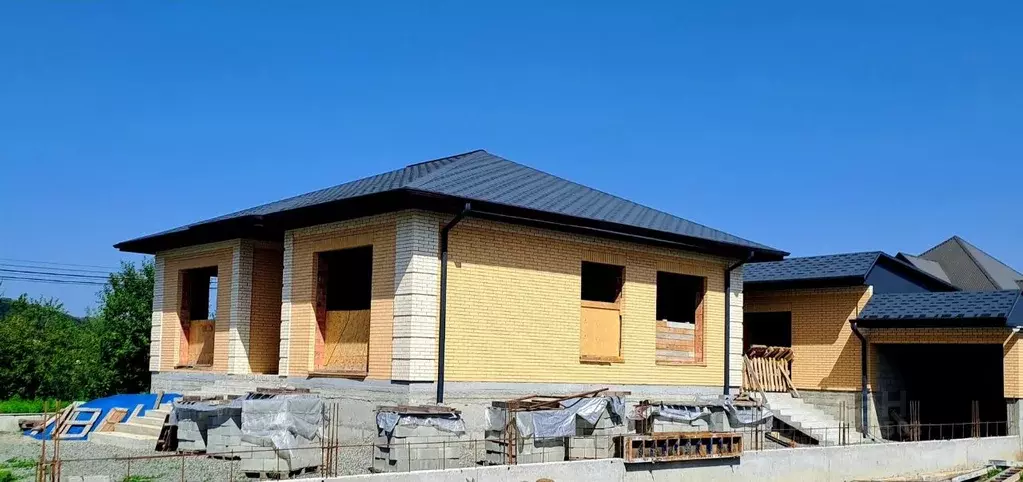 Дом в Северная Осетия, Владикавказ ул. Длинная, 17 (225 м) - Фото 0