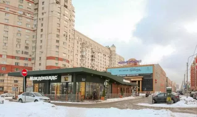 Помещение свободного назначения в Санкт-Петербург Комендантский ... - Фото 1