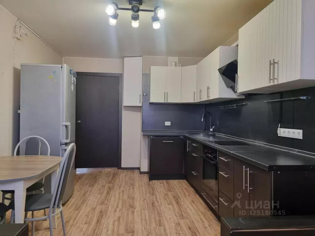 2-к кв. Ростовская область, Ростов-на-Дону пер. Андреева, 7 (65.0 м) - Фото 2