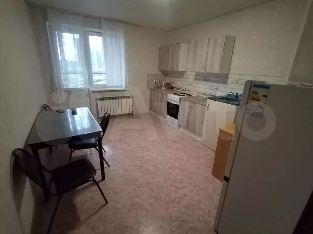 3-к. квартира, 85 м, 3/20 эт. - Фото 0