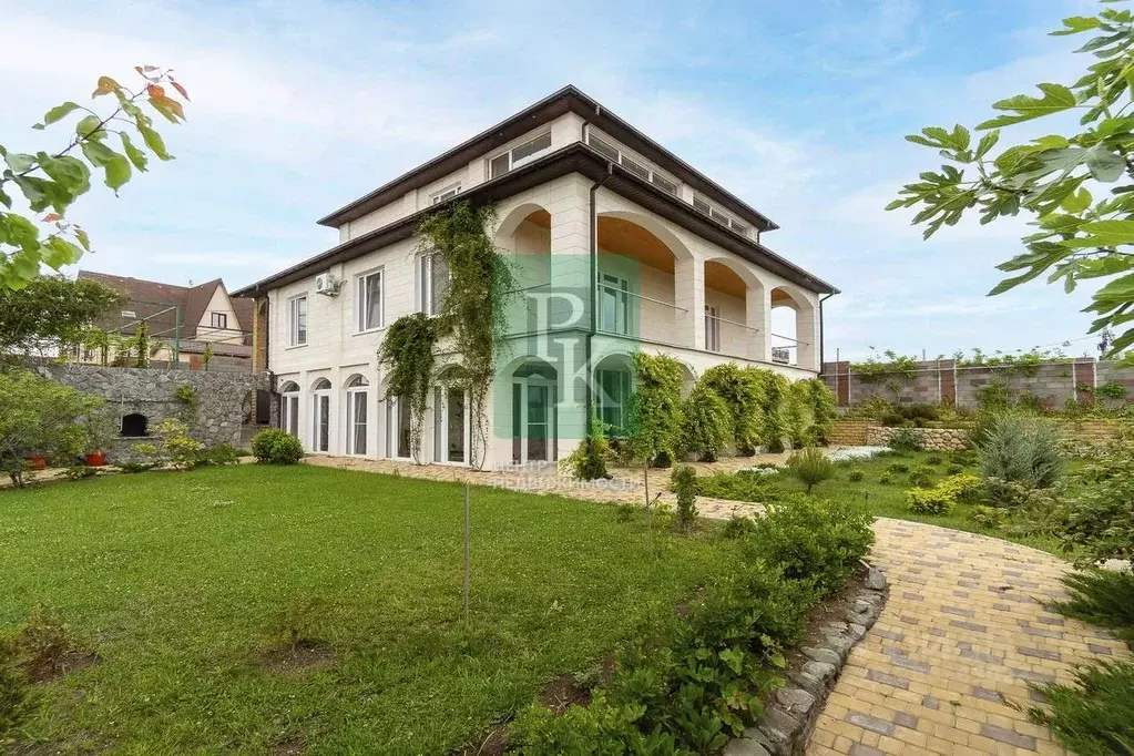 Дом в Севастополь проезд Богданова, 69 (300 м) - Фото 1