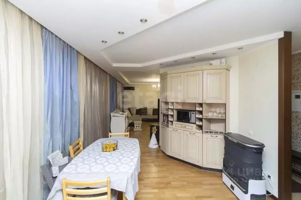 2-к кв. Тюменская область, Тюмень ул. Малыгина, 51 (125.0 м) - Фото 1