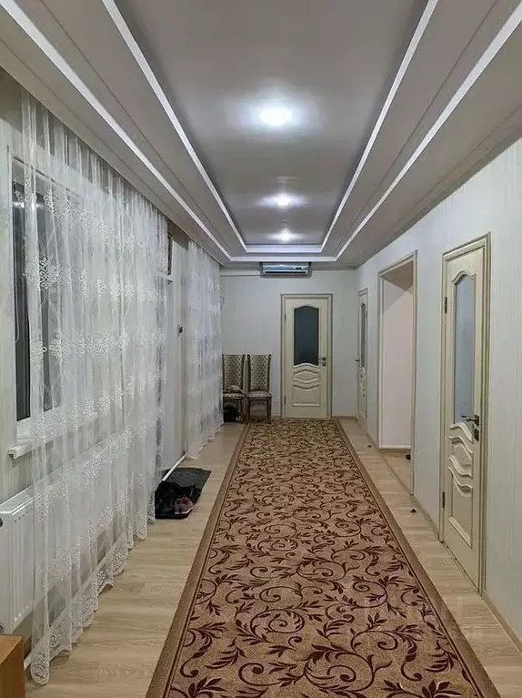Дом в Ростовская область, Батайск Краснодарская ул. (246 м) - Фото 1