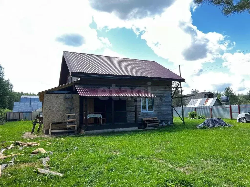 Дом в Вологодская область, Сокольский муниципальный округ, д. Плишкино ... - Фото 1